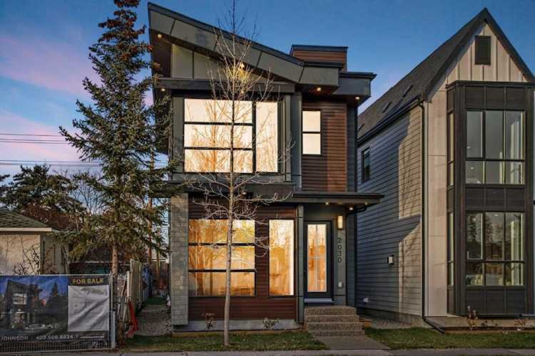 2030 Bowness Rd NW Calgary, AB T2N 3K8