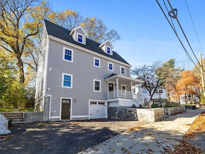 36 Morey Rd Boston, MA 02132