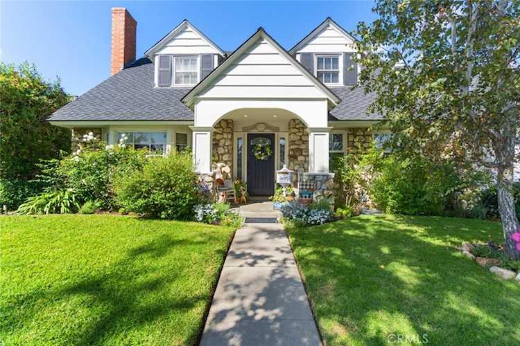 11721 Martha Ann Drive Rossmoor, CA 90720