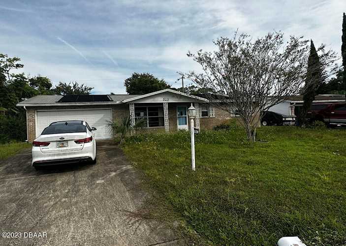 520 Peacock Road Holly Hill, FL 32117