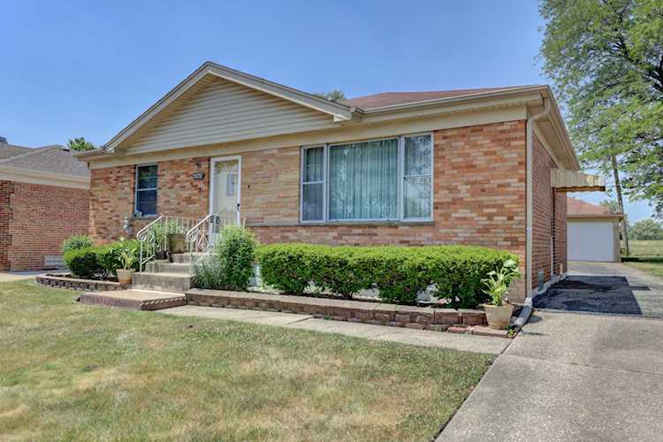 1626 Mayfair Ave Westchester, IL 60154