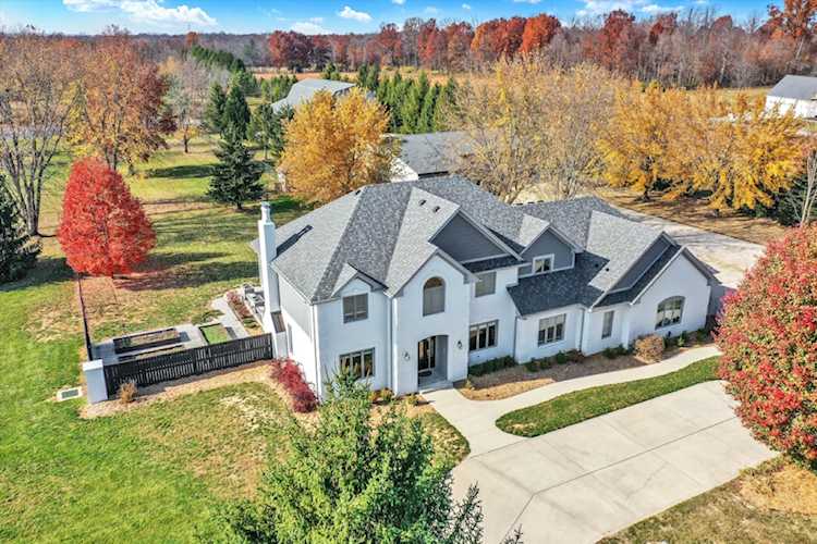 4556 S Morgantown Rd Greenwood, IN 46143