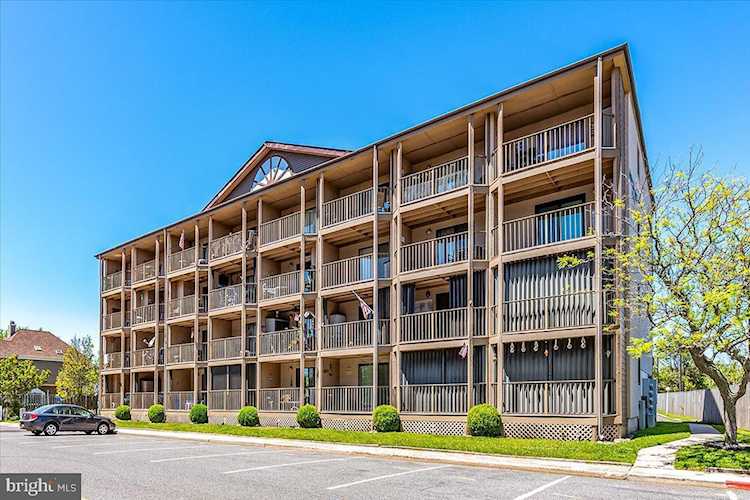 204 33rd St #104 Ocean City, MD 21842
