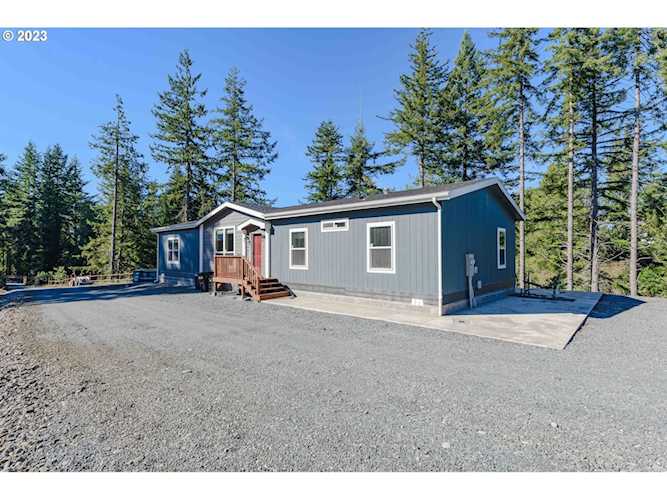 64 Folsom ST Coquille, OR 97423