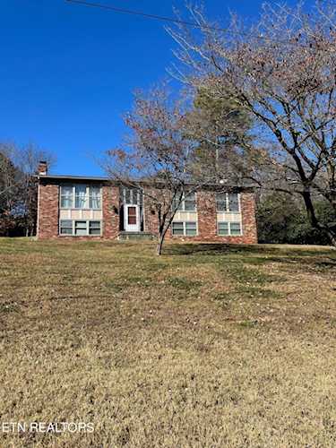 8001 NW Bennington Dr Knoxville, TN 37909