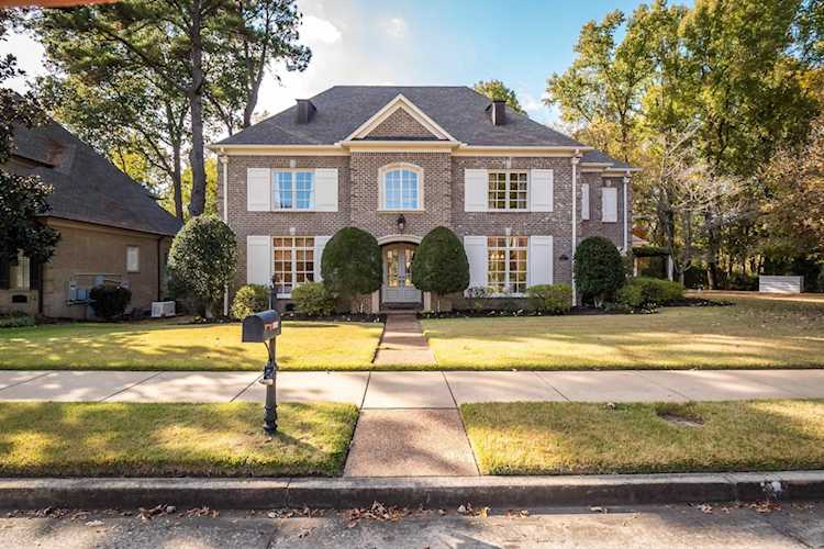 2223 Beau Ridge Cv Germantown, TN 38138