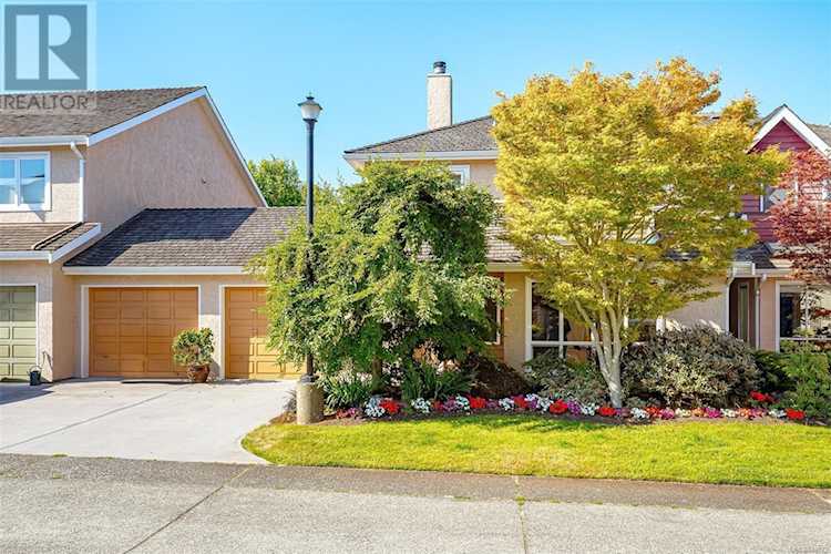 416 Dallas Road 16 Victoria, BC V8V1A9 MLS® 948072VC