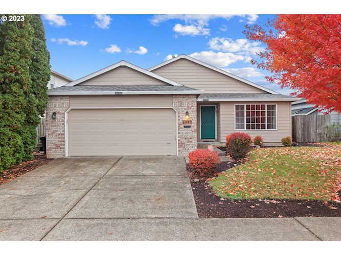 6881 SE Ariel ST Hillsboro, OR 97123