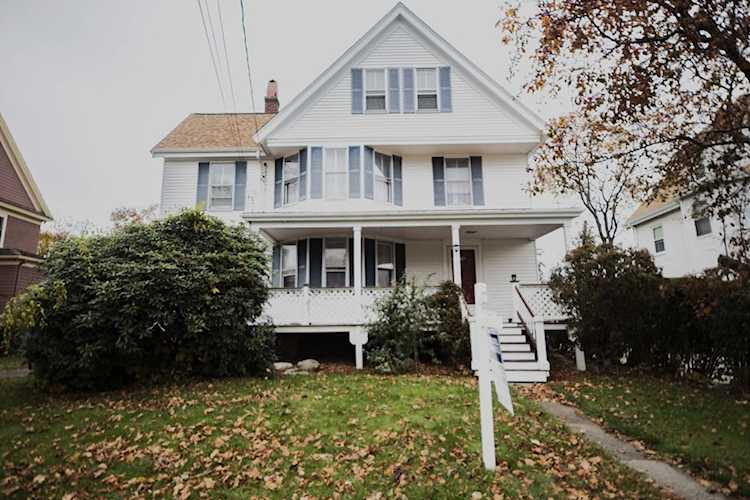 19 Everett Ave Norwood, MA 02062