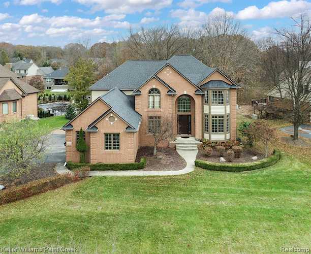60486 Balmoral Way Rochester, MI 48306