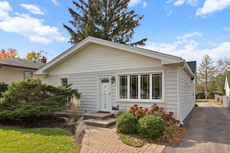 4112 Forest Ave Downers Grove, IL 60515