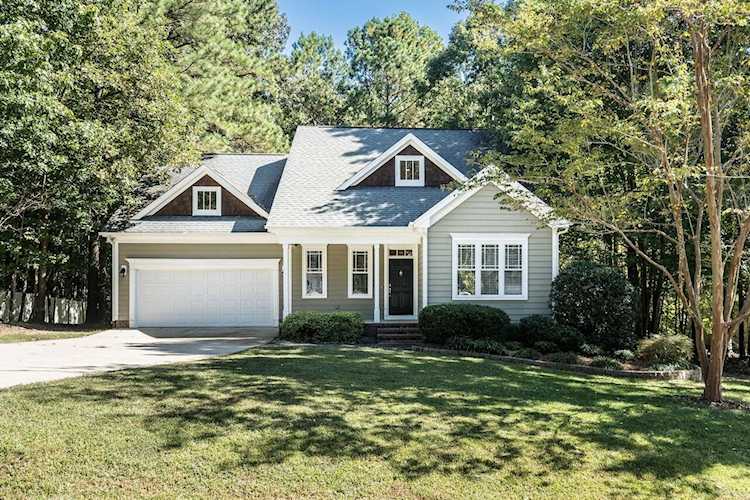 107 Geranium Way Clayton, NC 27527