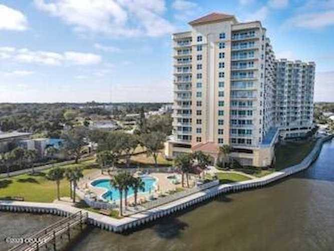 2801 Ridgewood Avenue #507 South Daytona, FL 32119
