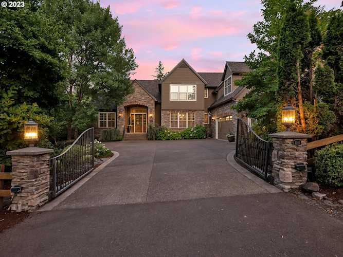 2066 Glenmorrie DR Lake Oswego, OR 97034