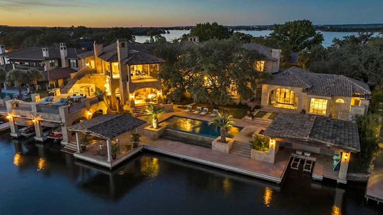 419 Lighthouse Horseshoe Bay, TX 78657
