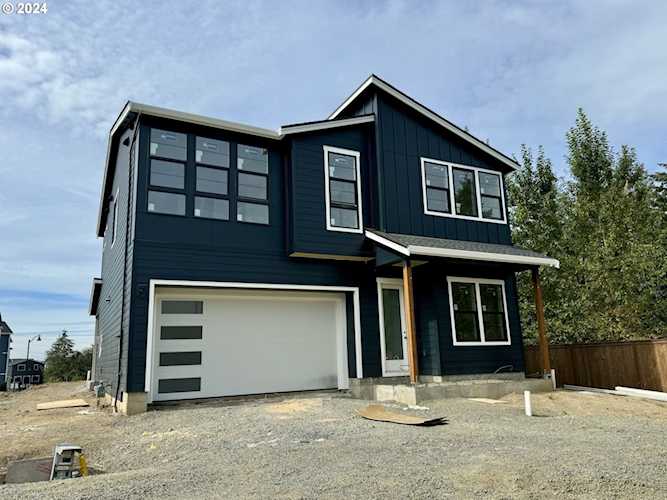 15733 NW Raywood LN #L37 Portland, OR 97229