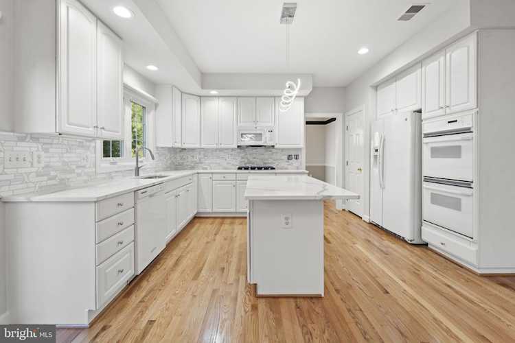 2073 Madrillon Rd Vienna, VA 22182 | MLS VAFX2154842 Photo 1