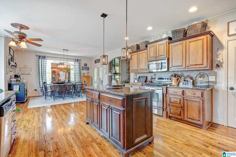 113 Wisteria Drive Alabaster, AL 35007