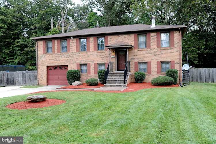 11707 Rivershore Dr Dunkirk, MD 20754