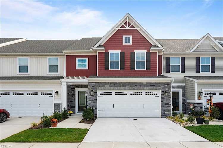 209 Kenny Ln Smithfield, VA 23430