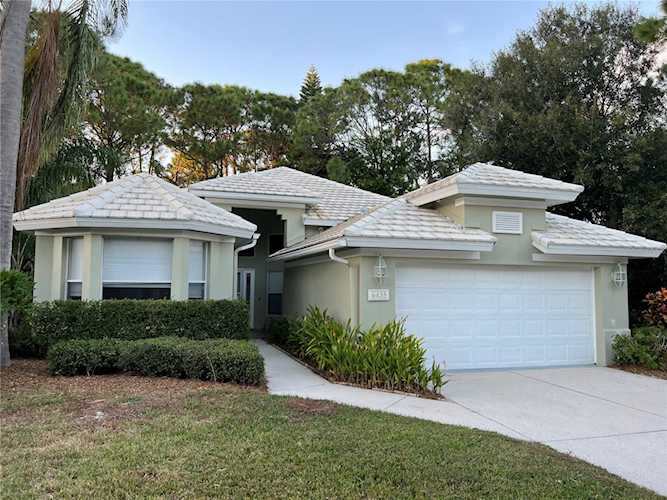 6435 Berkshire PLACE University Park, FL 34201