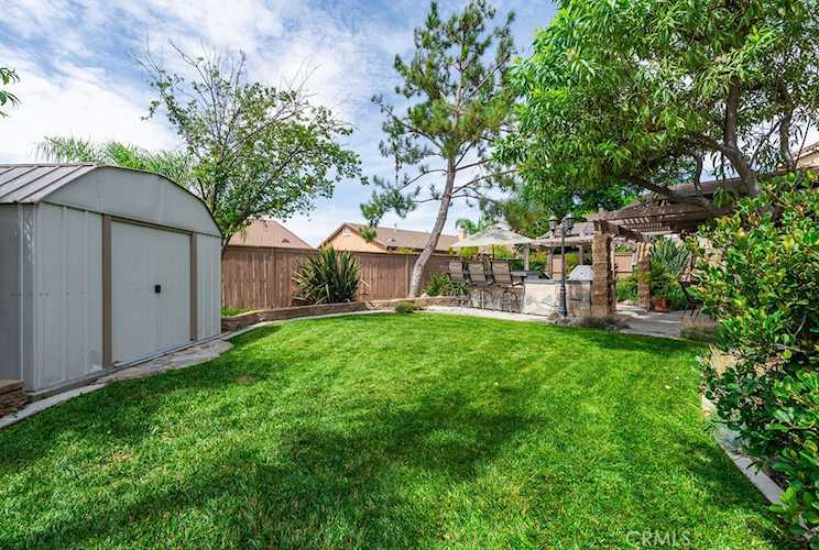39101 Santa Rosa Court Murrieta, CA 92563