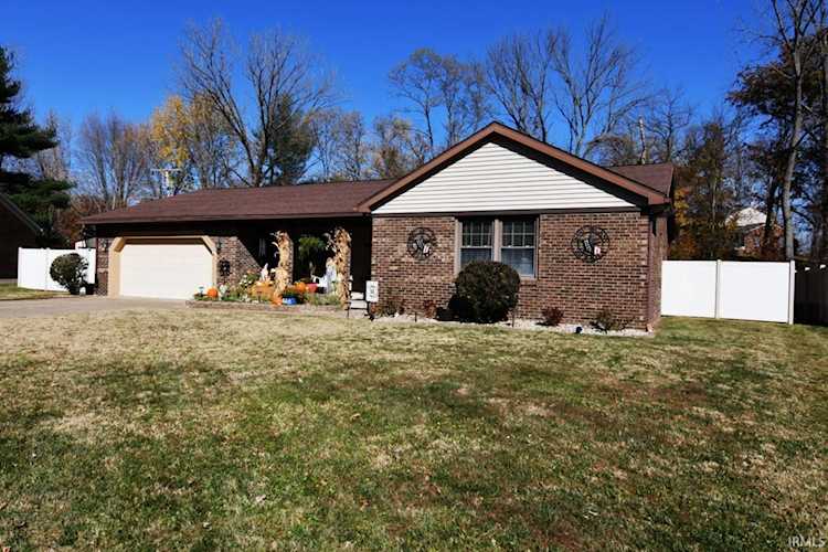 5300 PARK DR Newburgh, IN 47630