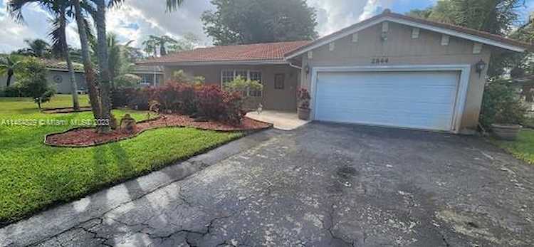 Address Withheld Coral Springs, FL 33065