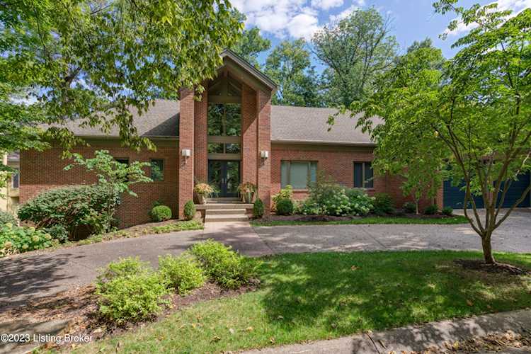 2903 Cliffwynde Trace Louisville, KY 40241