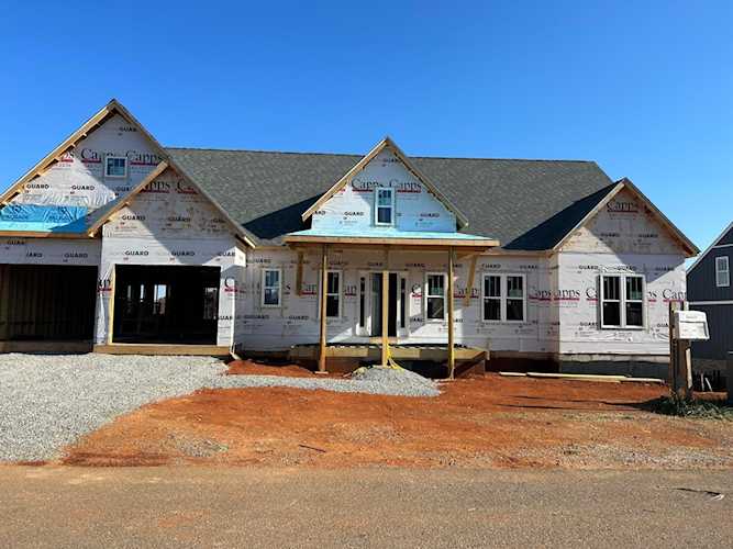 722 Ambler, Salem, VA 24153 | MLS 900207 Photo 1
