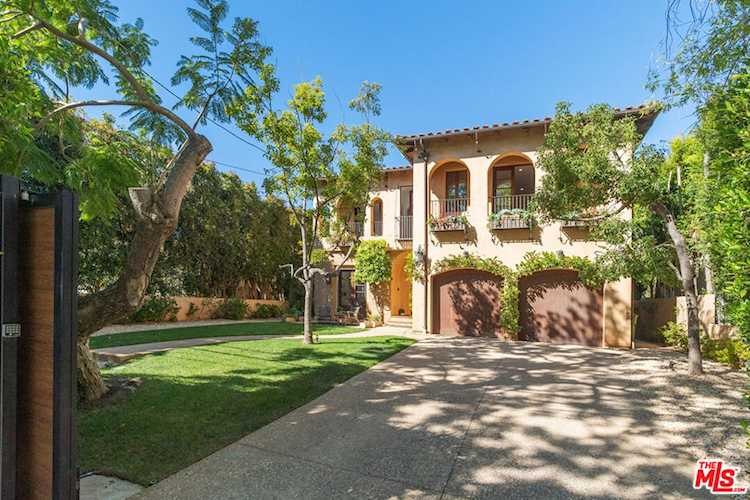 11721 Chenault St Los Angeles, CA 90049