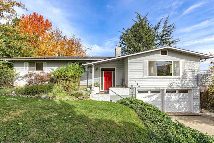 420 Gold Terrace Terrace Jacksonville, OR 97530