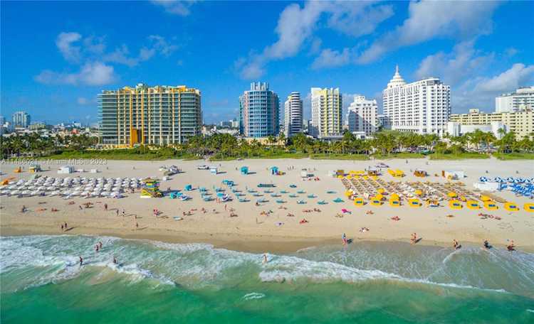 1500 Ocean Dr #PH-05 Miami Beach, FL 33139
