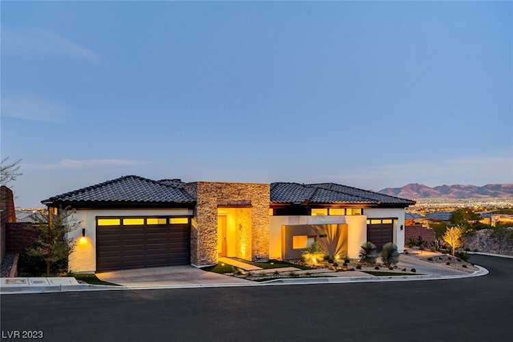 11262 San Terrazo Place Las Vegas, NV 89141
