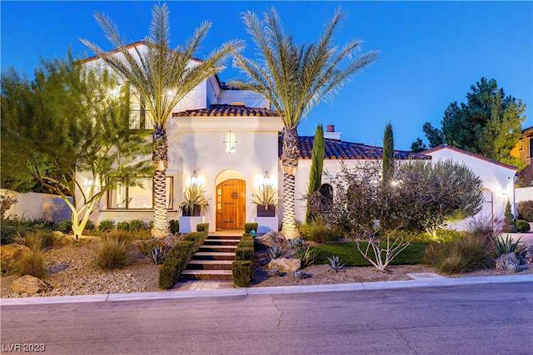 63 Quintessa Circle Las Vegas, NV 89141