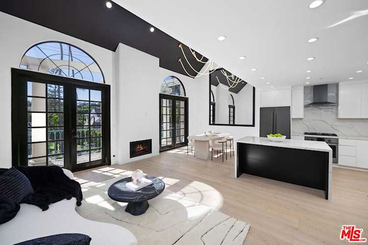 930 N Doheny Dr #311 West Hollywood, CA 90069