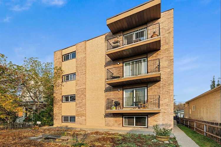 928 3 Ave NW #1 Calgary, AB T2N 0J6