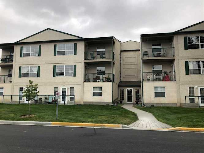 105 7 Ave SE #203 High River, AB T1V 1T8