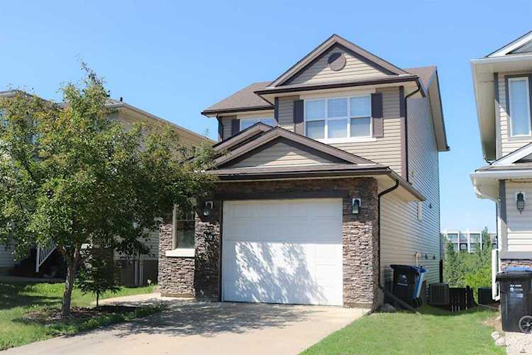 346 Grosbeak Way Fort McMurray, AB T9K 0
