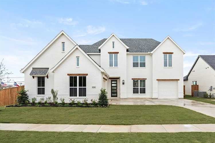 8228 Ardilla Lane North Richland Hills, TX 76182