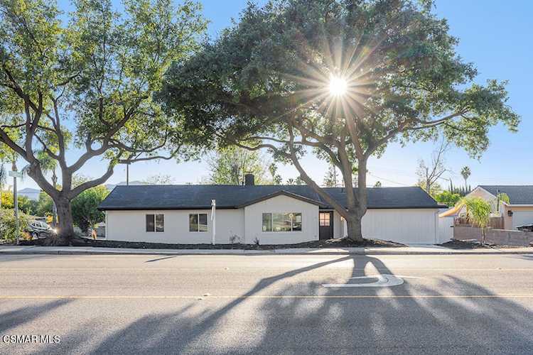 1376 E Avenida De Los Arboles Thousand Oaks, CA 91360