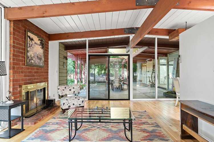 44 Roosevelt Circle Palo Alto, CA 94306
