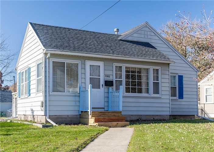 3900 69th St Urbandale, IA 50322