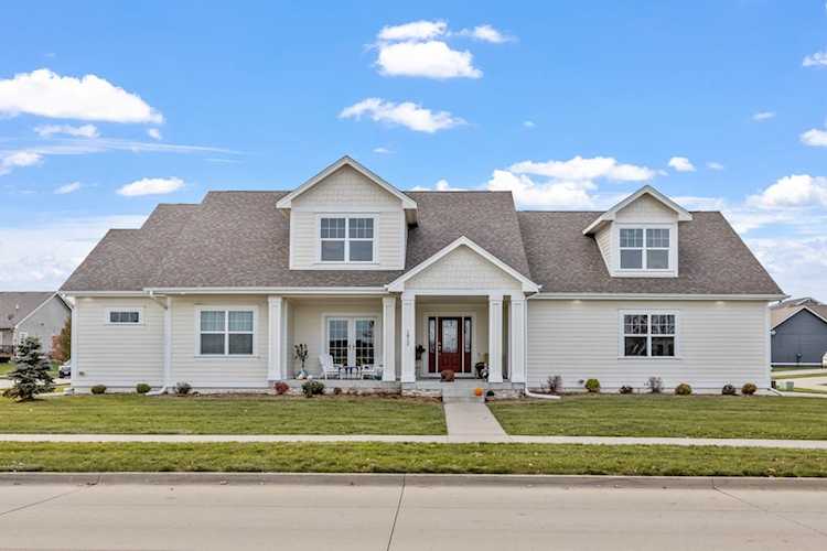 1812 SW Cascade Falls Dr Ankeny, IA 50023