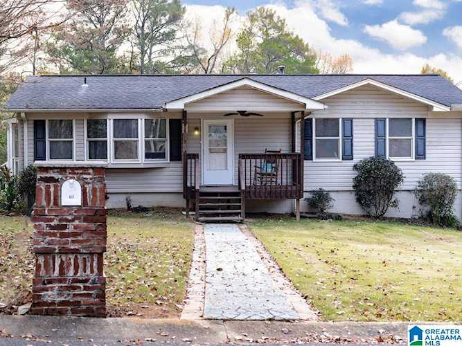 513 Buckskin Lane Gardendale, AL 35071