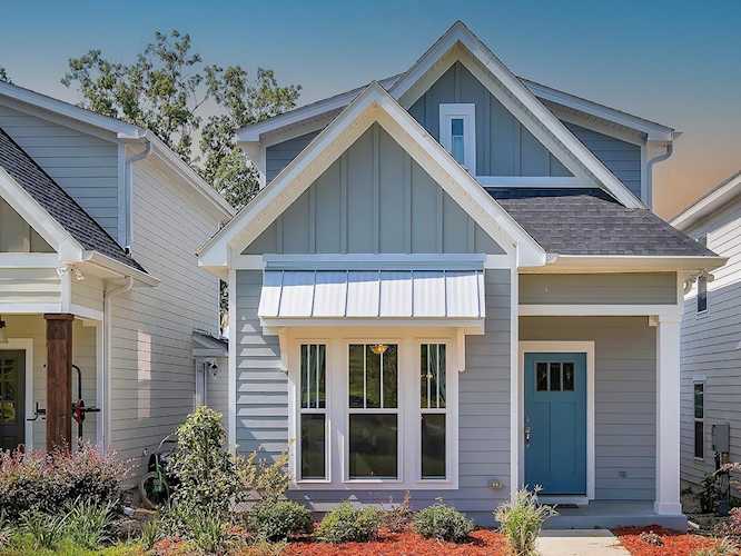 2832 Blue Blossom Trl Tallahassee, FL 32308