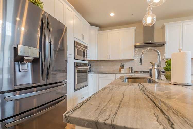 16 Helen #16 Millis, MA 02054