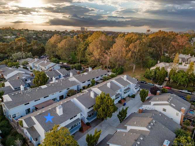 3219 Via Marin La Jolla, CA 92037