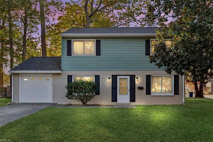 205 Gate St Newport News, VA 23602