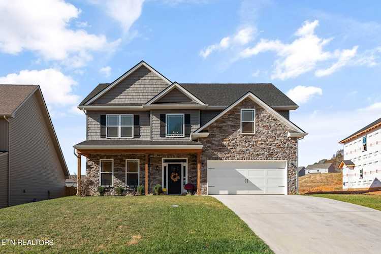 2213 Shylah Mia Ln Knoxville, TN 37932